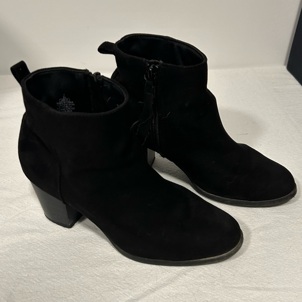 Old navy heeled boots.